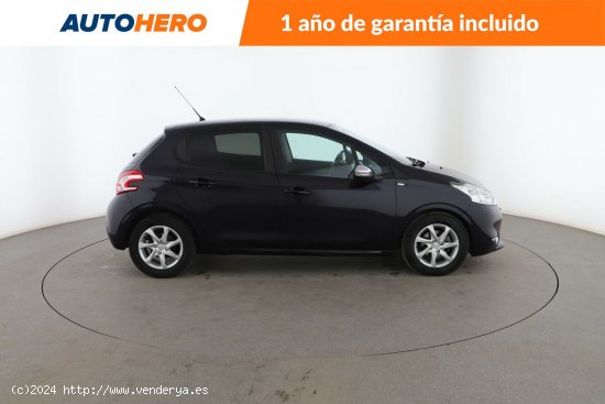 Peugeot 208 1.6 HDi Style - 