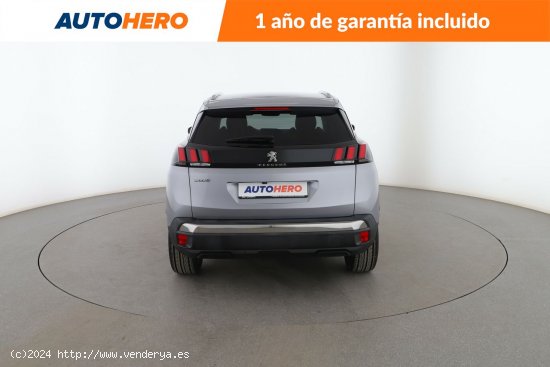 Peugeot 3008 1.2 PureTech Allure - 