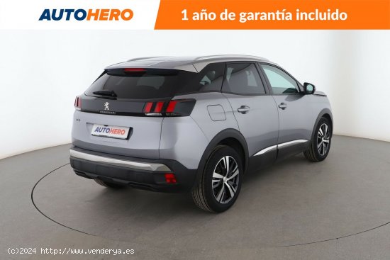 Peugeot 3008 1.2 PureTech Allure - 