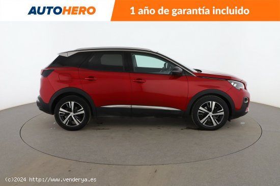 Peugeot 3008 1.2 PureTech Allure EAT - 