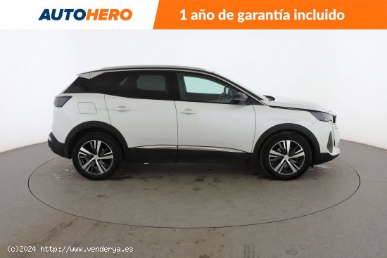 Peugeot 3008 1.5 Blue-HDi Allure Pack - 