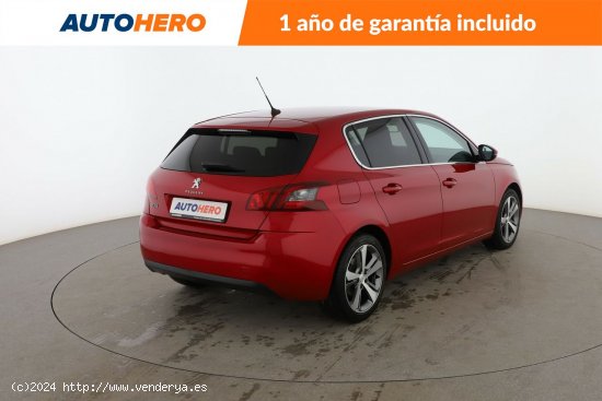 Peugeot 308 1.2 PureTech Allure - 