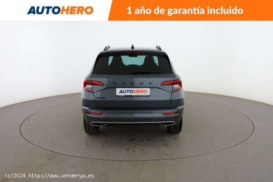 Skoda Karoq 1.5 TSI ACT SportLine - 