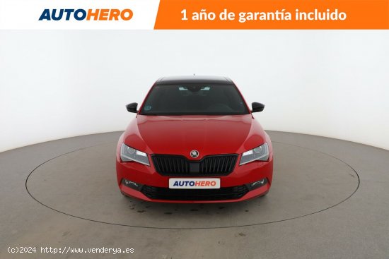 Skoda Superb 2.0 TDI Sport Line - 