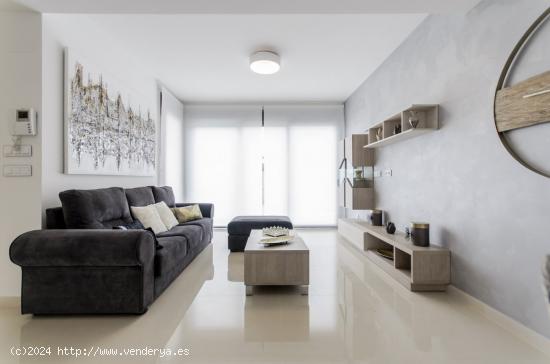 RESIDENCIAL DE OBRA NUEVA DE VILLAS EN SAN MIGUEL DE SALINAS - ALICANTE