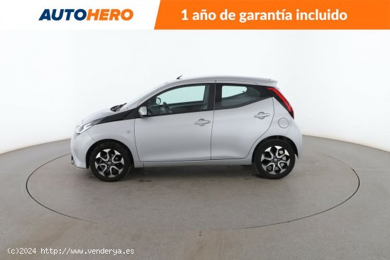 Toyota Aygo 1.0 X-Play - 