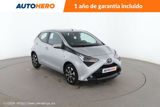 Toyota Aygo 1.0 X-Play - 