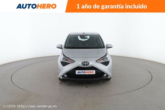 Toyota Aygo 1.0 X-Play - 