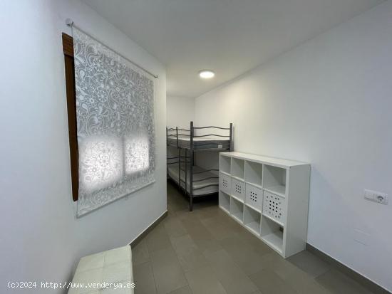 APARTAMENTO OBRA NUEVA EN EL CENTRO! CON LICENCIA TURISTICA. GARAJE+TRASTERO INCLUIDO! - ALICANTE