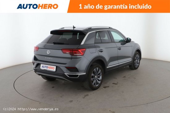 Volkswagen T-Roc 1.0 TSI Sport - 