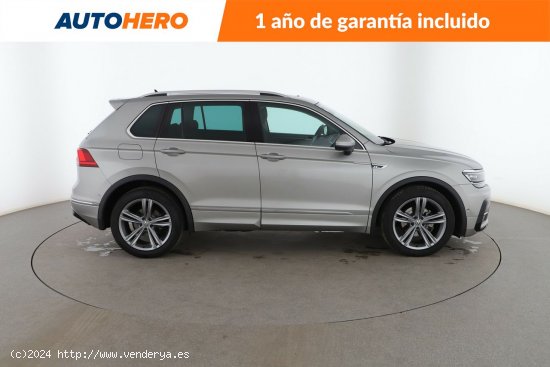 Volkswagen Tiguan 2.0 TDI Sport BlueMotion - 