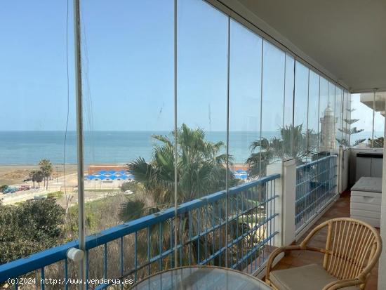  VIVIENDA CON VISTAS FRONTALES AL MAR - MALAGA 