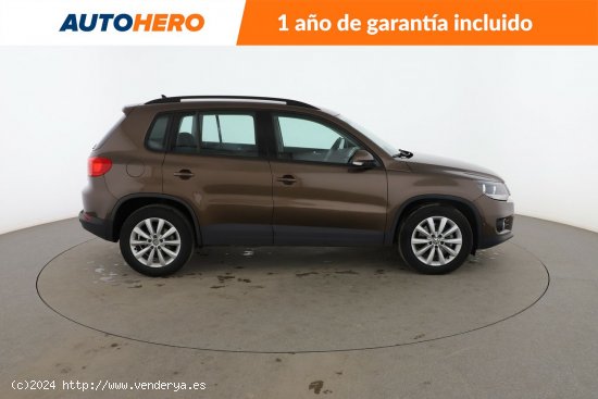 Volkswagen Tiguan 2.0 TSI BlueMotion T1 - 