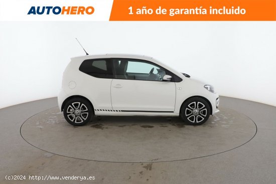 Volkswagen up! 1.0 High up! - 