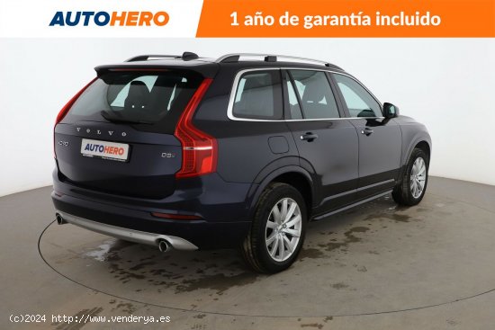 Volvo XC-90 2.0 D5 Momentum AWD - 