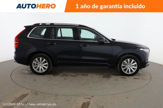 Volvo XC-90 2.0 D5 Momentum AWD - 