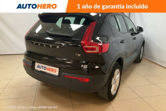 Volvo XC40 1.5 T2 Momentum Core 2WD - 