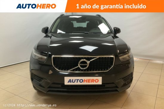 Volvo XC40 1.5 T2 Momentum Core 2WD - 