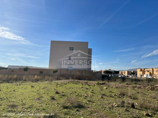 TERRENO URBANIZABLE EN EL EJIDO - ALMERIA