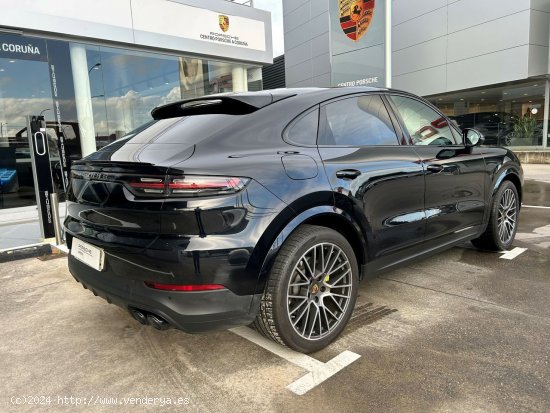 Porsche Cayenne Coupé E-HYB - Perillo