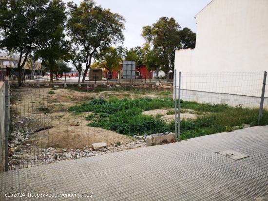 Se vende parcela edificable en el centro de la pedanía de Casillas. - MURCIA