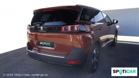 Peugeot 5008  1.5 BlueHDi 96kW S&S  EAT8 Allure Pack - Córdoba