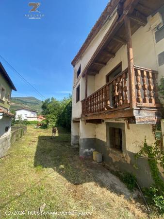 CASA DE PUEBLO EN BÁRCENA DE PIE DE CONCHA - CANTABRIA