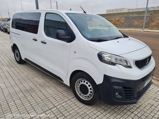 Peugeot Expert Combi Talla M 120cv 6v - BADAJOZ