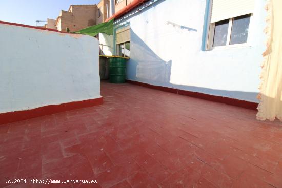 AMPLIA CASA CON TERRAZA, GARAJE Y BODEGA - MURCIA