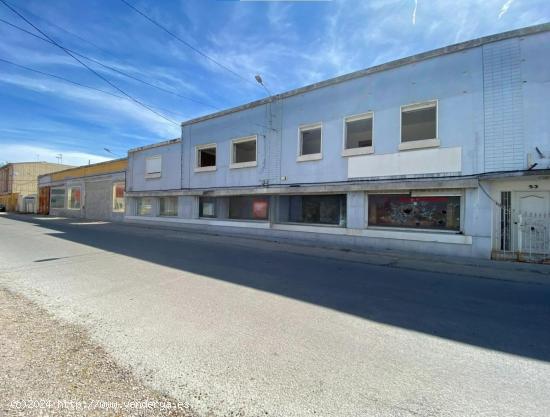 VENTA DE NAVES INDUSTRIALES EN CASTELLÓ DE LA RIBERA - VALENCIA