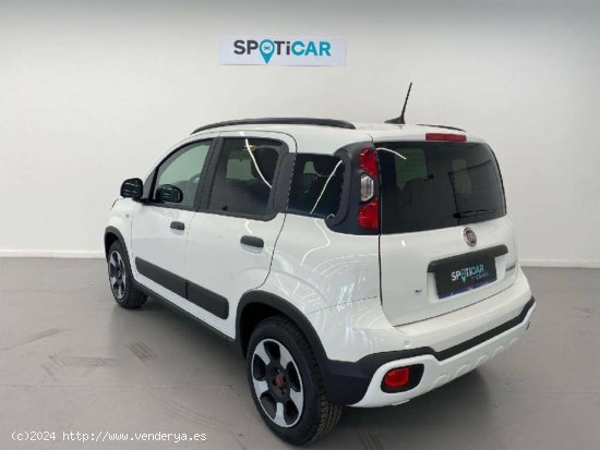 Fiat Panda  Panda  1.0 Hybrid 51kw (70CV) Cross - Barberà del Vallès