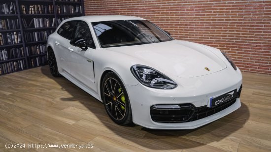 Porsche Panamera 4 E-Hybrid - MURCIA