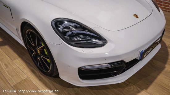 Porsche Panamera 4 E-Hybrid - MURCIA