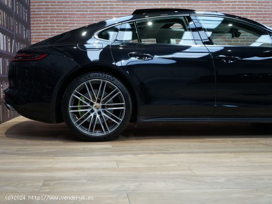 Porsche Panamera 4 E-Hybrid - MURCIA