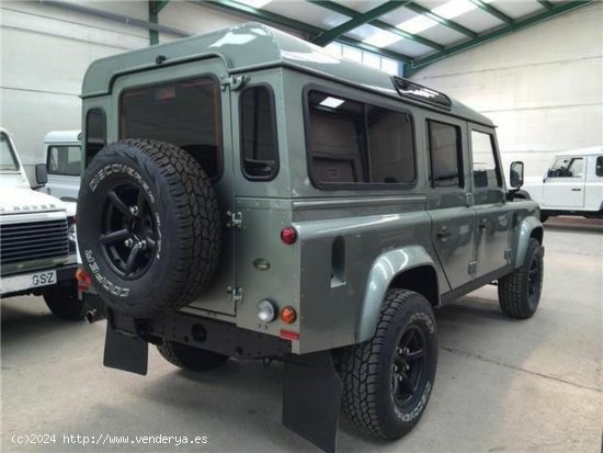 Land-Rover Defender Defender 110 SW E - VILLANUEVA DE CORDOBA