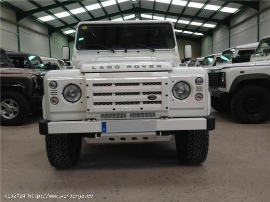 Land-Rover Defender Defender 110 SW S - VILLANUEVA DE CORDOBA