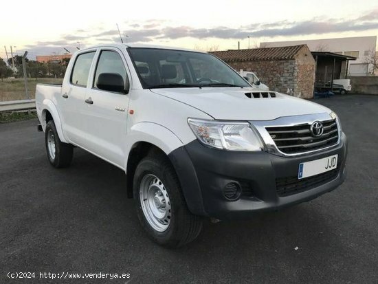 Toyota Hilux Hilux 2.5D-4D Cabina Doble GX 4x4 - VILLANUEVA DE CORDOBA