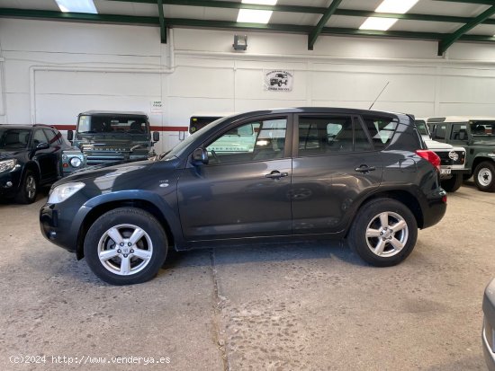 Toyota Rav4 RAV-4 2.2 d4d  executive - VILLANUEVA DE CORDOBA