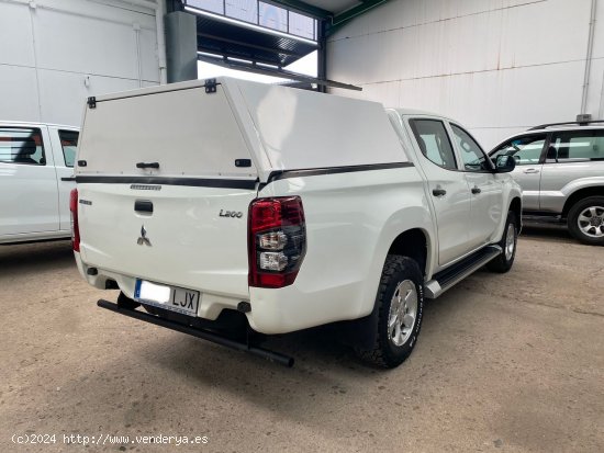 Mitsubishi L200 2.2 DID AUTO PRO - VILLANUEVA DE CORDOBA