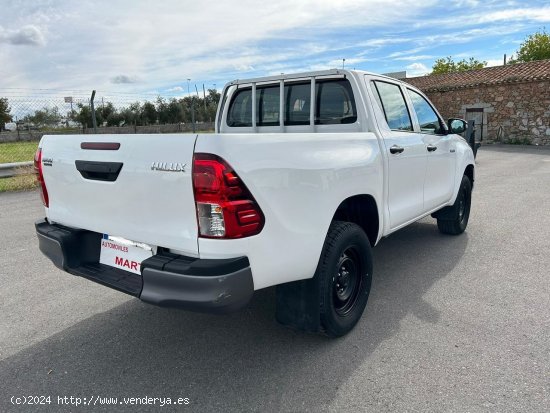 Toyota Hilux 2.4 D4D GX DOBLE CABINA - VILLANUEVA DE CORDOBA