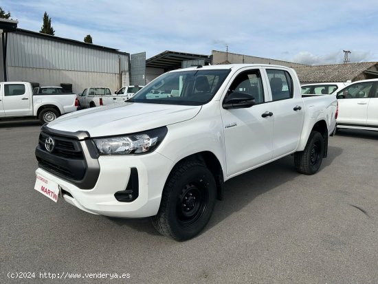 Toyota Hilux 2.4 D4D GX DOBLE CABINA - VILLANUEVA DE CORDOBA