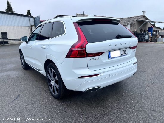 Volvo XC-60 2.0 B5 D5 AWD Inscription Auto - VILLANUEVA DE CORDOBA