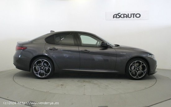 Alfa Romeo Giulia VELOCE 2.2 210CV Q4 - Móstoles