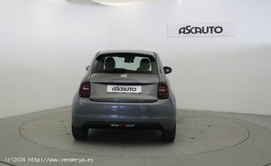 Fiat 500 E 3+1 ICON 320KM 87KW - Móstoles