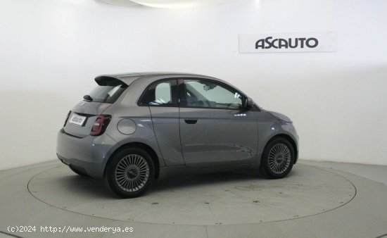 Fiat 500 E 3+1 ICON 320KM 87KW - Móstoles