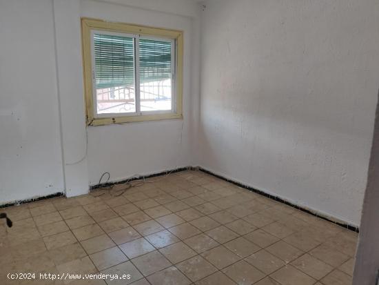 GRAN OPORTUNIDAD PISO EN VENTA - ZARAGOZA