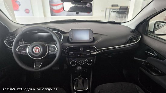 Fiat Tipo C. LIFE 1.5 HYBRID 130 DCT - Móstoles