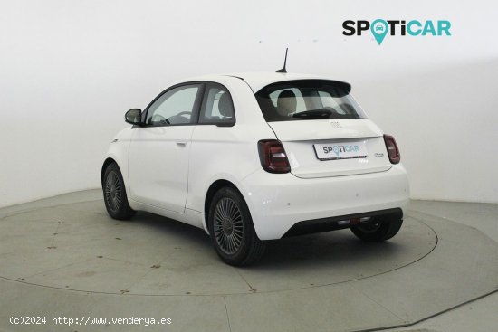 Fiat 500 500E ACTION 185KM 70 KW (95CV) ELECTRICO - Móstoles