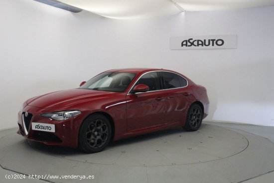 Alfa Romeo Giulia EXECUTIVE 2.2 160 AT - Móstoles