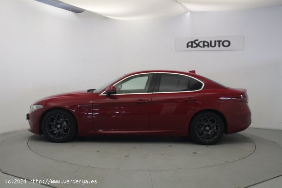 Alfa Romeo Giulia EXECUTIVE 2.2 160 AT - Móstoles